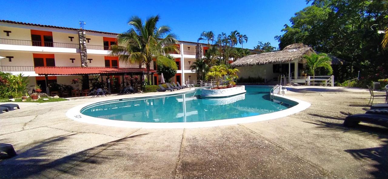 Hotel Plaza Palenque Exteriör bild