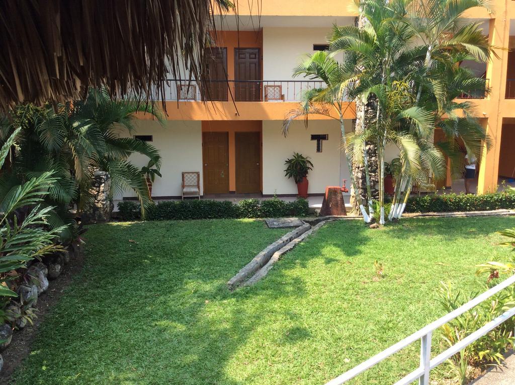 Hotel Plaza Palenque Exteriör bild